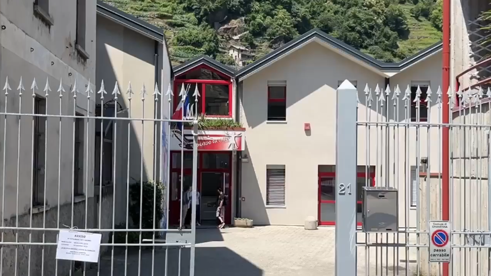 Lo scientifico di Chiavenna frequentato dallo studente accoltellato a Milano