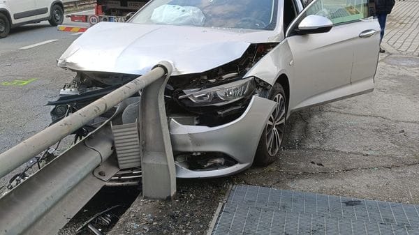 Incidente a Villa di Tirano: scontro tra trattore e auto