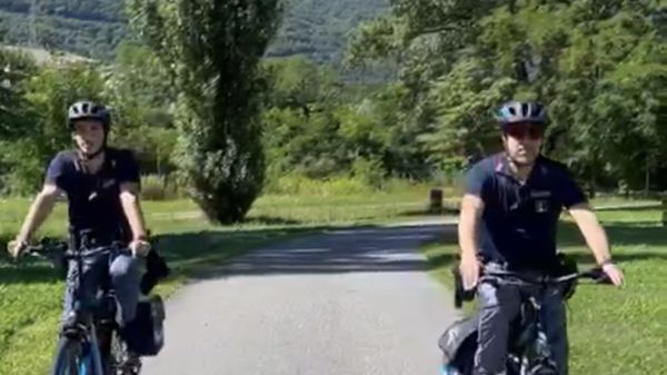 Radici degli alberi sulla ciclabile Lavori necessari al parco  Bartesaghi