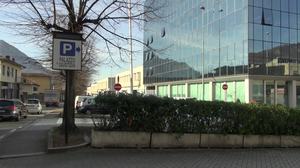 Lierna: 26enne a processo per violenza contro i carabinieri 