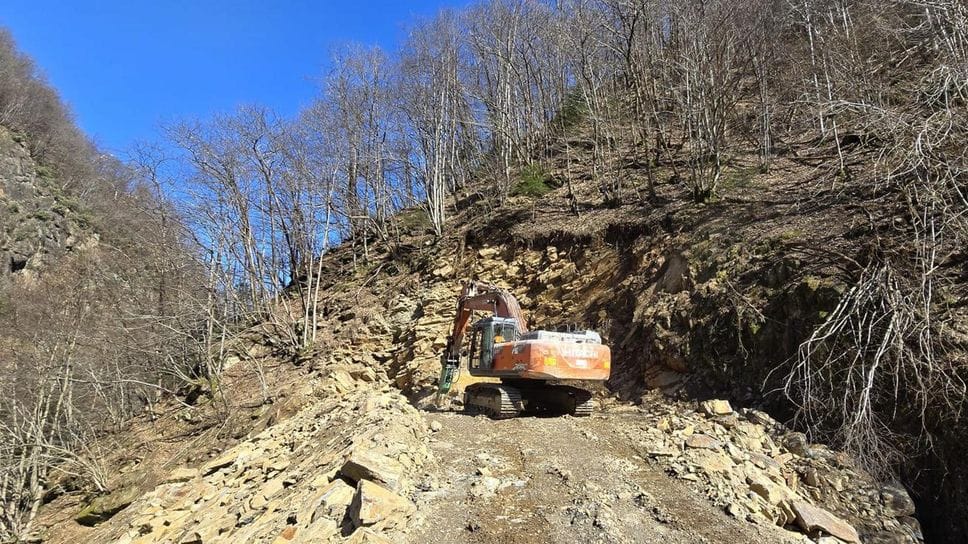 Galleria di Bema, primi mezzi al lavoro: dopo Pasqua si inizia a scavare