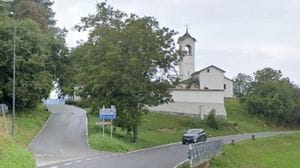 Frana tra Perledo e Esino Lario: strada chiusa