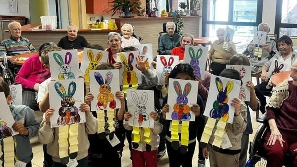 Galbiate: bambini in visita a Villa Serena