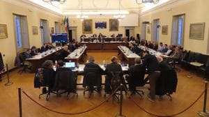 Lecco, l’ultimo Consiglio prima del rush elettorale. Ancora scontro sul Bione