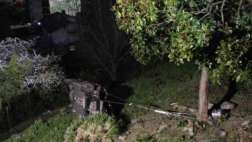 Sondrio, Suv fuori strada sulla Panoramica: due giovani all’ospedale