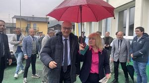 Villa di Chiavenna, inaugurata la scuola primaria con il ministro Valditara