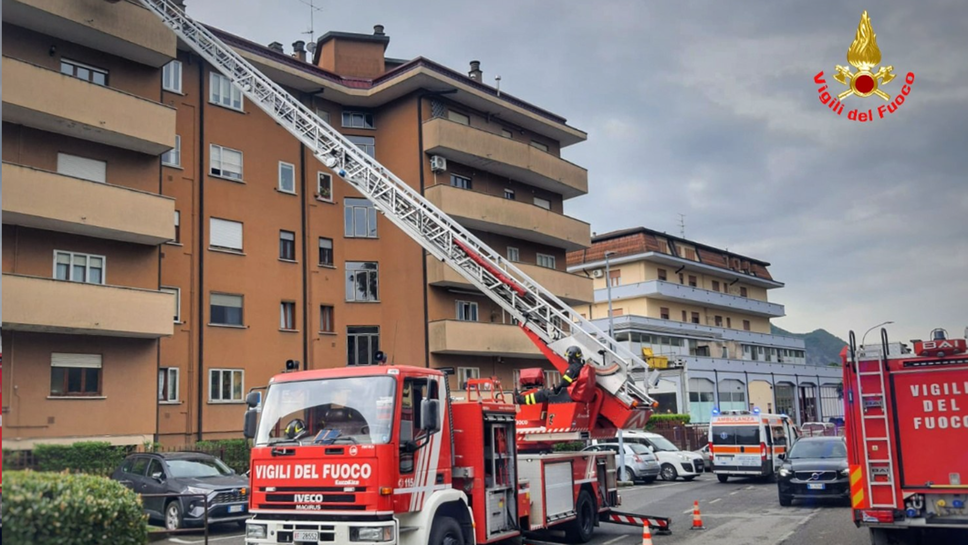 Malgrate, vigili del fuoco in via San Leonardo
