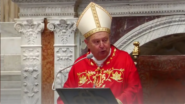 Il vescovo Oscar Cantoni conclude il suo mandato a Natale