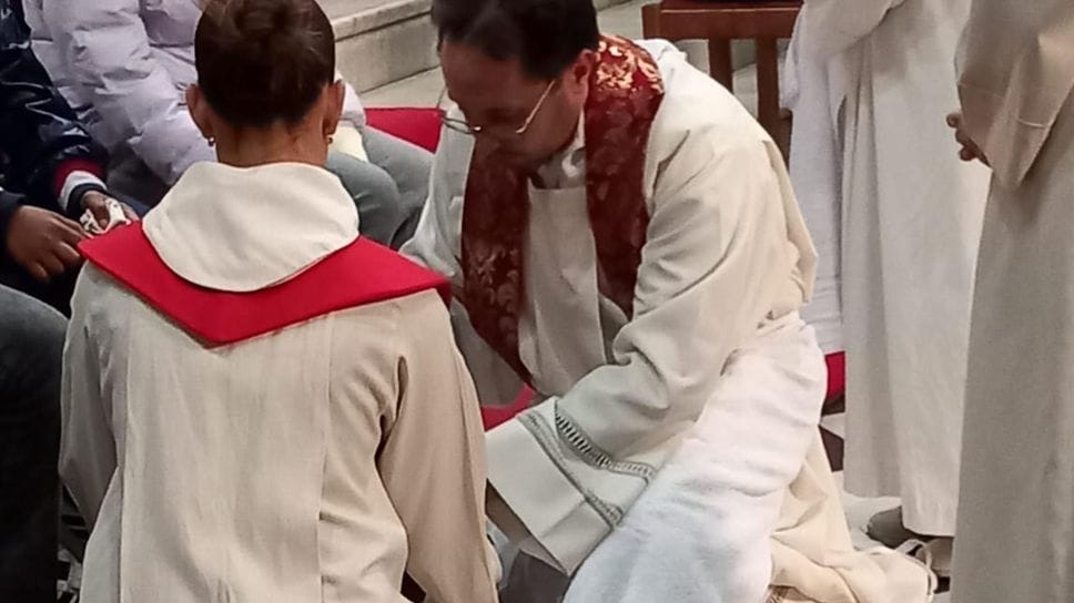 Lecco, la lavanda dei piedi in Basilica apre il triduo pasquale