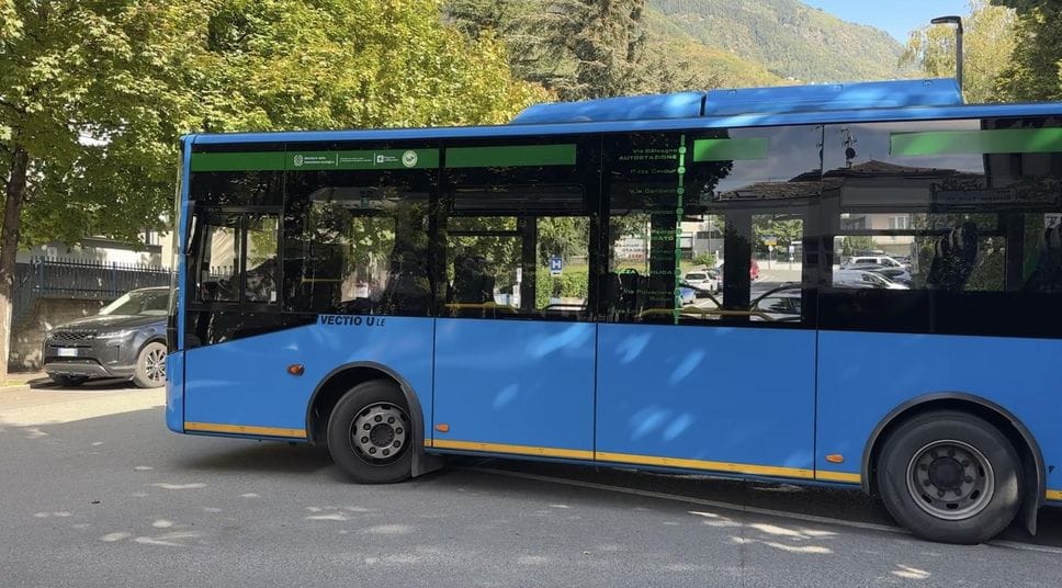 Tirano, bus urbano presto servizio stabile