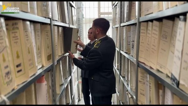 Immagine per italpress-J9JJ