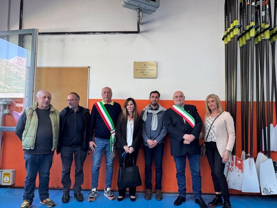 Pescate, in Canottieri una targa per Lorenzo