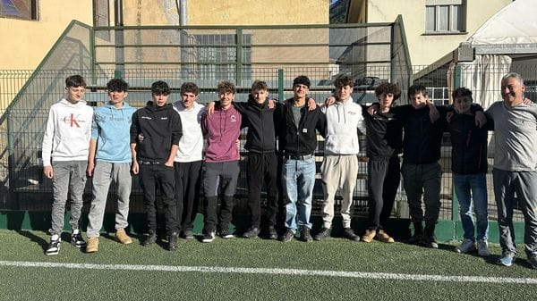 Studenti eroi, pioggia di complimenti: docenti e comunità applaudono il gesto al Pinchetti