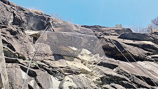 Gordona, riaperta la strada per Val Bodengo: completati i lavori di messa in sicurezza