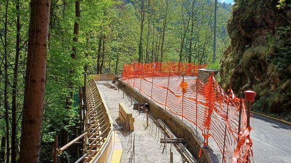 Nuovi lavori lungo la strada provinciale Messa in sicurezza dei cigli con  barriere