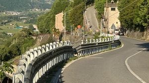 Civo, masso sulla Sp10: traffico interrotto e poi ripristinato