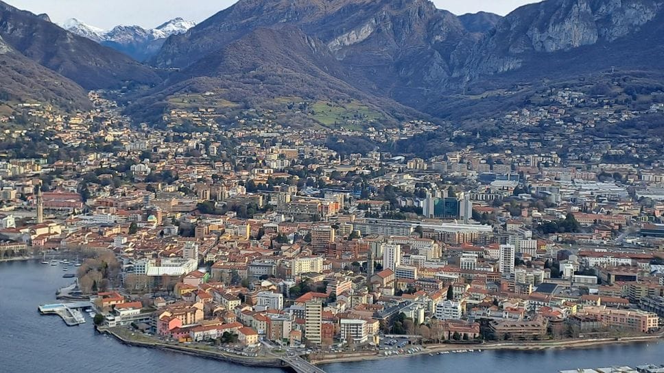 Elezioni a Lecco, i numeri: sfide tra cinque candidati e undici liste