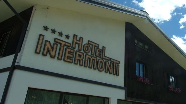 Piccolo incendio nell’albergo Subito risolto