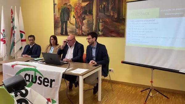 Teleassistenza a Lecco: braccialetti tecnologici per anziani e caregiver