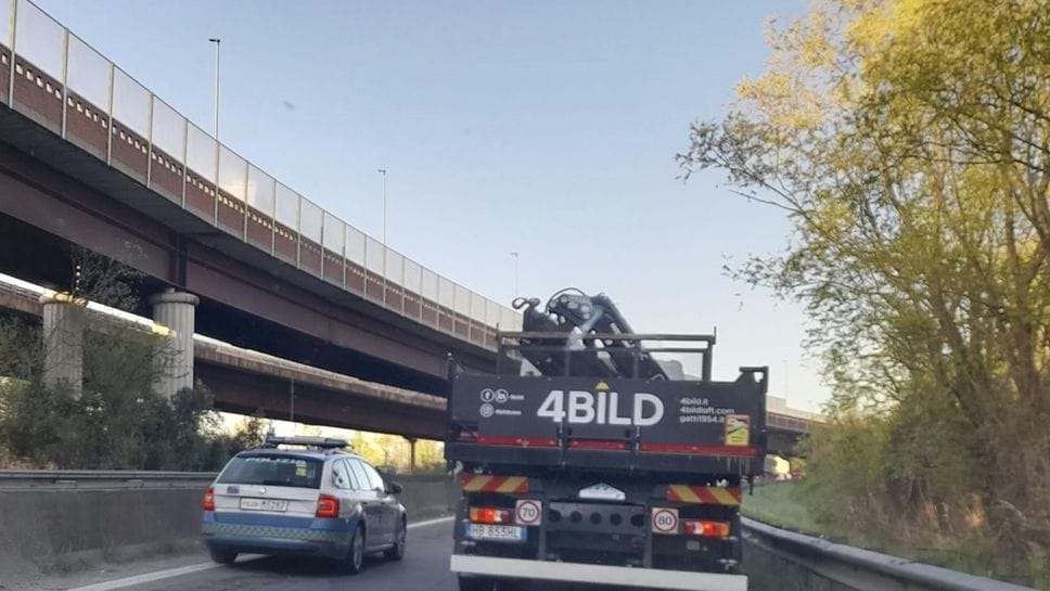 Incidente sulla Statale 36 tra Civate e Oggiono: traffico in tilt verso Milano