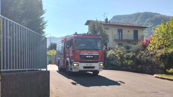 Olginate, grave infortunio sul lavoro: braccio schiacciato da un macchinario