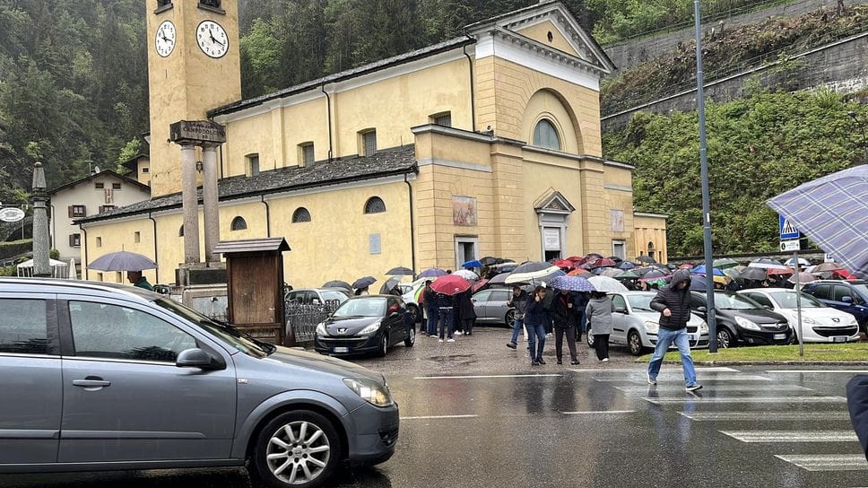 Campodolcino: mesto addio a Davide Acquistapace