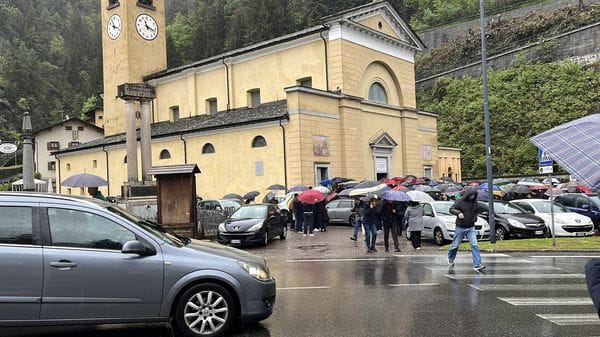 Campodolcino: mesto addio a Davide Acquistapace