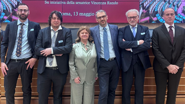 La storia di Piero Nava in Senato: i giornalisti lecchesi Scaccabarozzi e Valsecchi presentano “Io sono nessuno” 