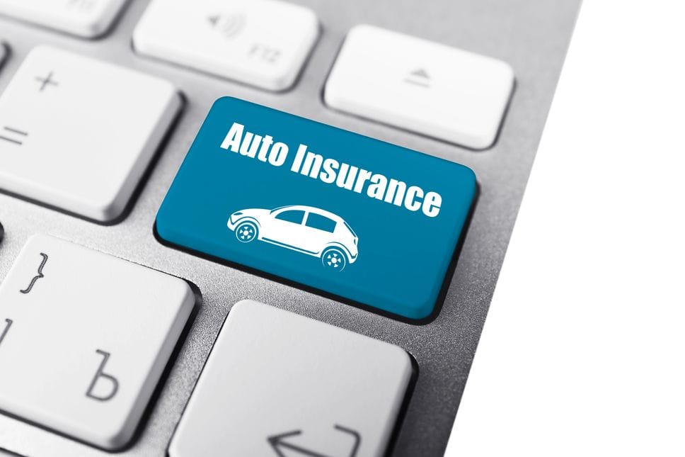 RC Auto, premi in aumento: cresce il numero di italiani che cambia compagnia