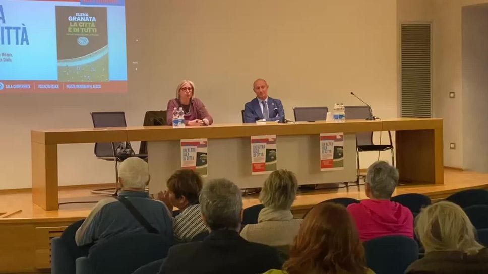 «Città del futuro: ripartire da bambini, acqua e buio»