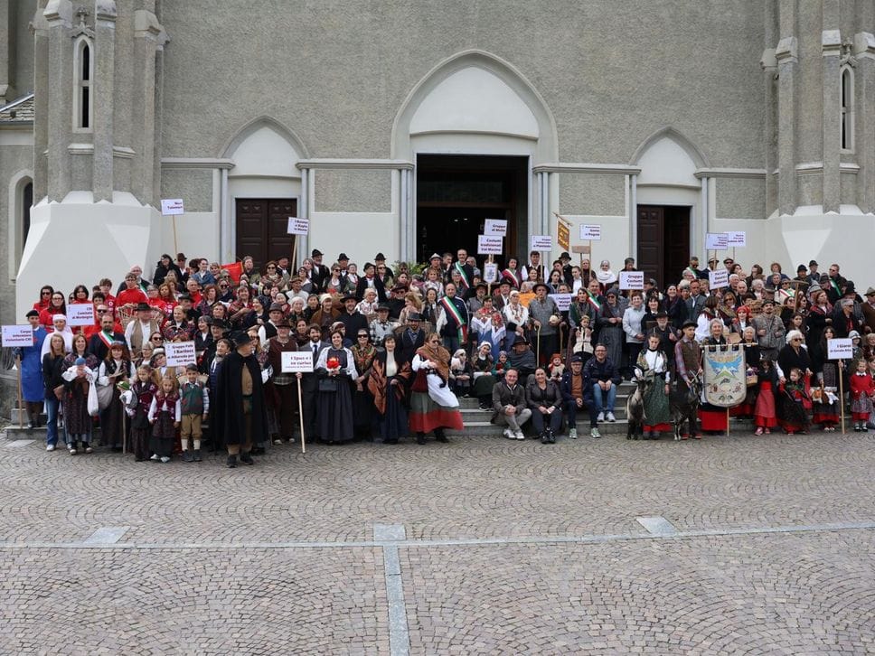 Talamona si riveste d’antico