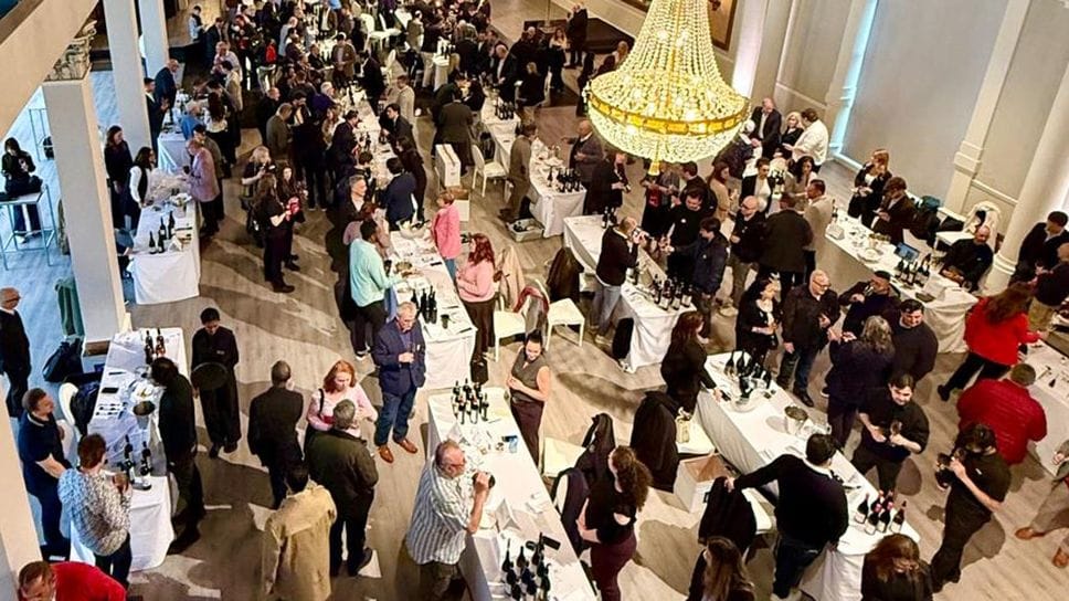 Il vino valtellinese conquista Toronto: export in crescita 