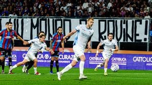 Lecco, cuore e orgoglio al Massimino: 3-3 col Catania, ma i playoff sfumano tra applausi e rimpianti