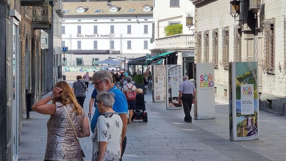 Anticiclone, fino a 30 gradi a Sondrio nel weekend. Riaprono i passi alpini 