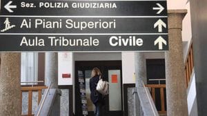 Maltrattamenti in famiglia, 55enne tiranese condannato a tre anni