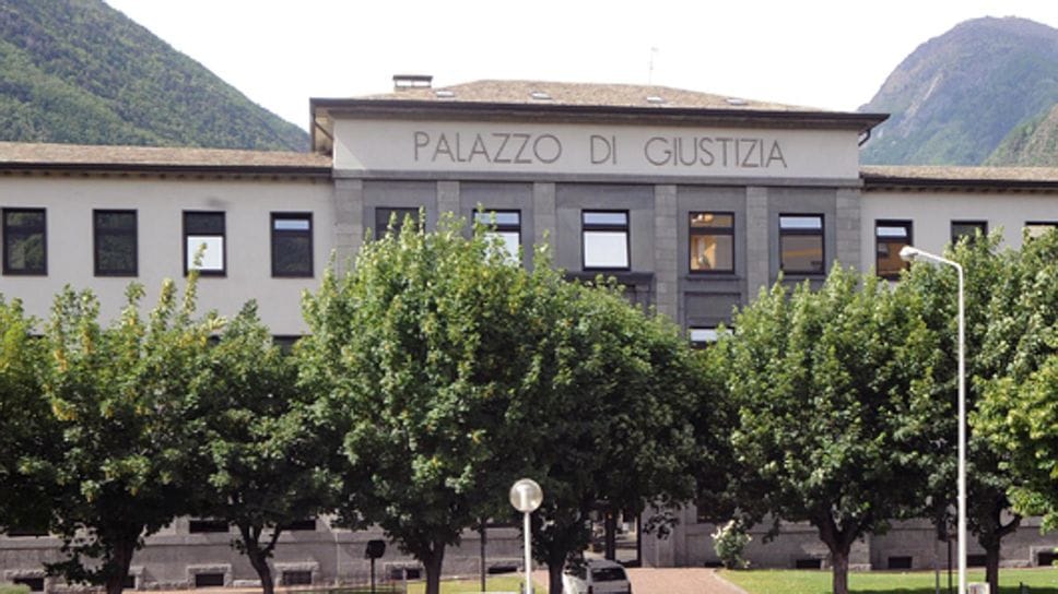 Sondrio, sospesa una funzionaria del Tribunale per assenteismo