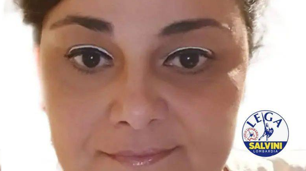 Schlein a Lecco, frasi choc di una consigliera leghista sui social. Il partito la sospende, il PD: «Parole indegne»