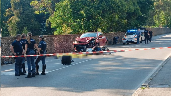 Scontro tra un’auto e una moto a Maggianico: un morto 