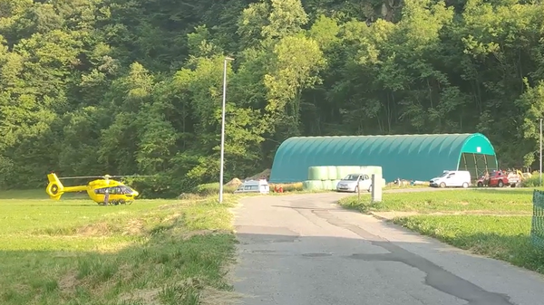 Esplosione in garage, restano gravissime le condizioni del 61enne di Fusine