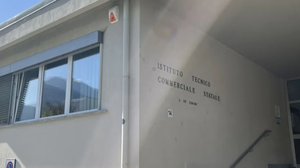 Bullismo in classe al De Simoni di Sondrio: genitori denunciano «situazione fuori controllo»