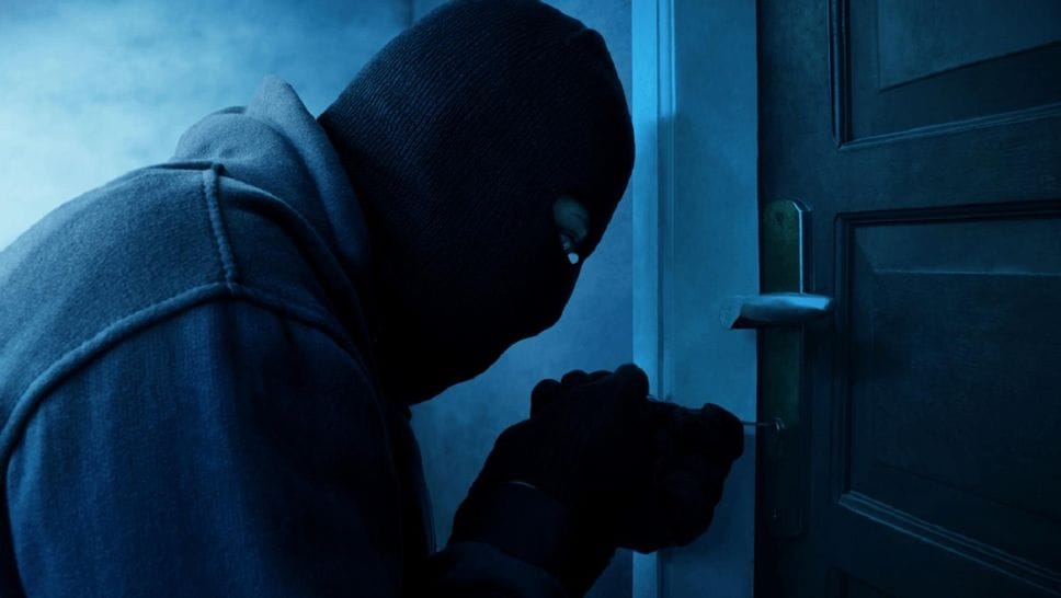 Ladri in azione a Caiolo
