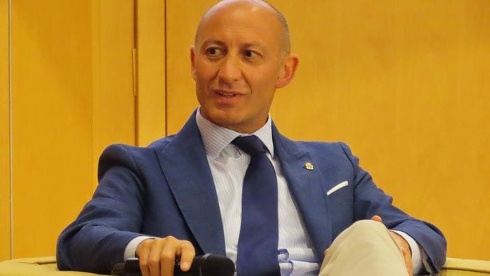 Lecco’s Civil Society Unites: 100+ Signatories Back Gattinoni’s Ballot Run Against Filippo
