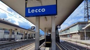 Lavori in forte ritardo: niente treni tra Lecco e Bergamo fino a dicembre 2027