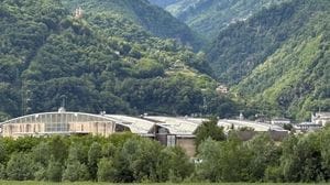 Morbegno, chiude il polo fieristico: è inagibile