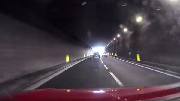 Auto contromano sulla SS36