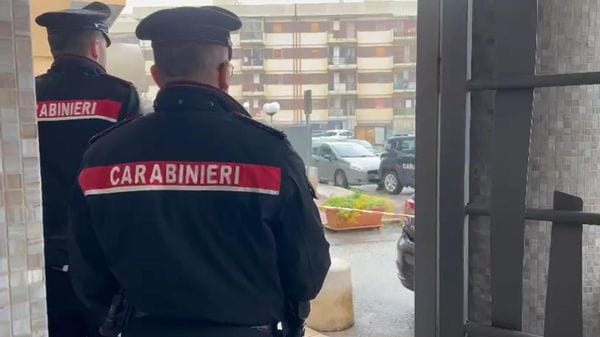 Cocaina nel calzino: arrestato 25enne a Olginate