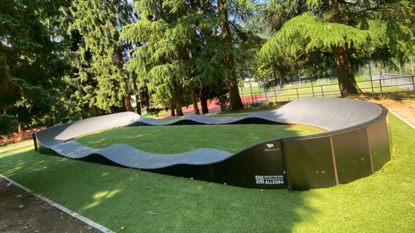 Nuova pista pump track al Parco Due Mani di Ballabio 
