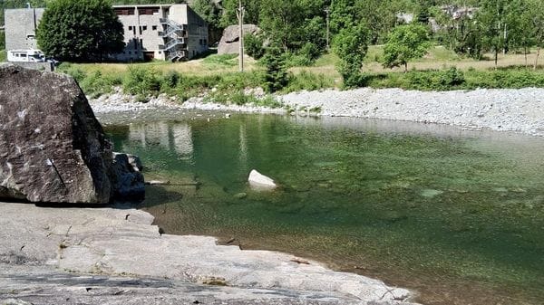 Donna annegata nel laghetto del Moss, si indaga sulle cause