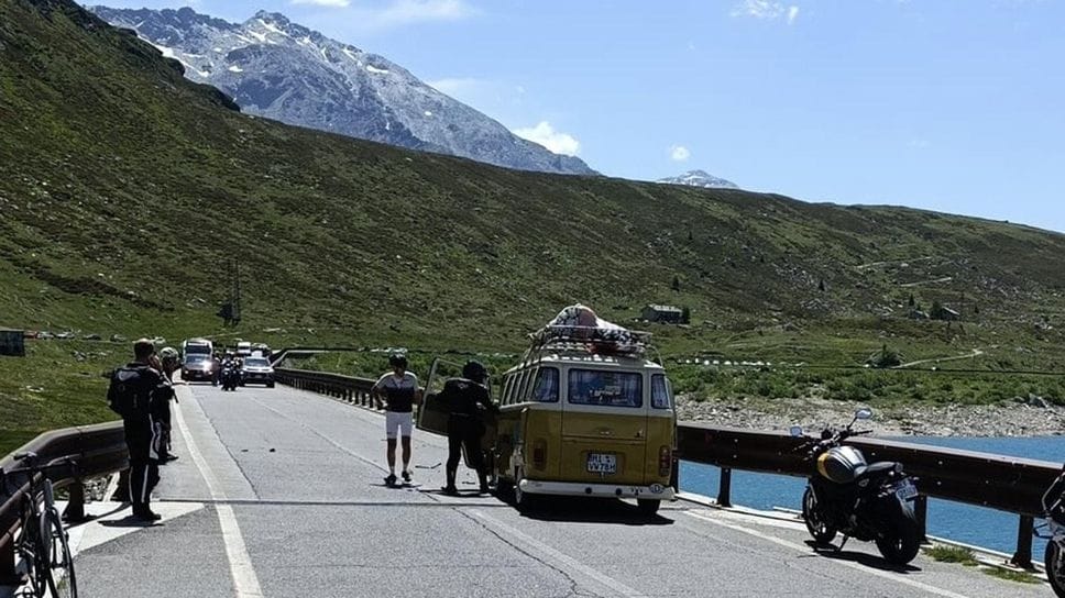 Scontro mortale tra van e moto sulla statale 36 dello Spluga