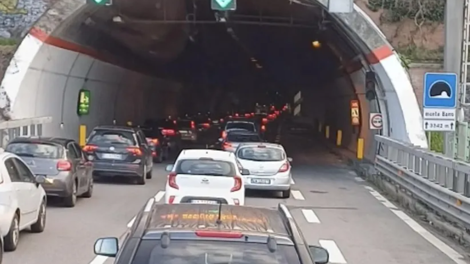 Lecco, il tunnel chiude per tre notti